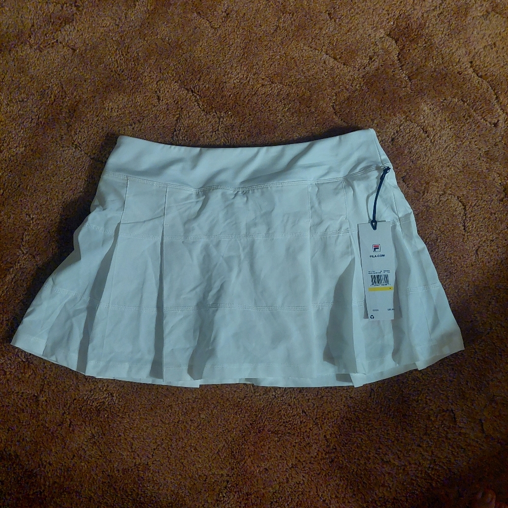 NWT FILA Woven Pleated Tennis Pickleball Skort Built-in Shorts White size Large